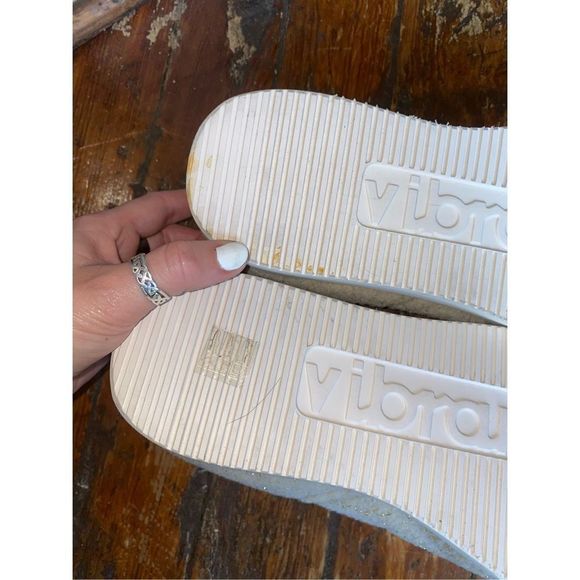 P448 Baby Lama Teddy Off White Vibram Sole Slip On Shoe Size 9 /EU 40, MSRP $245 - Picture 5 of 10
